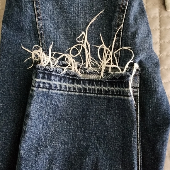 OLD NAVY MID-RISE BOYFRIEND JEANS - Picture 7 of 7